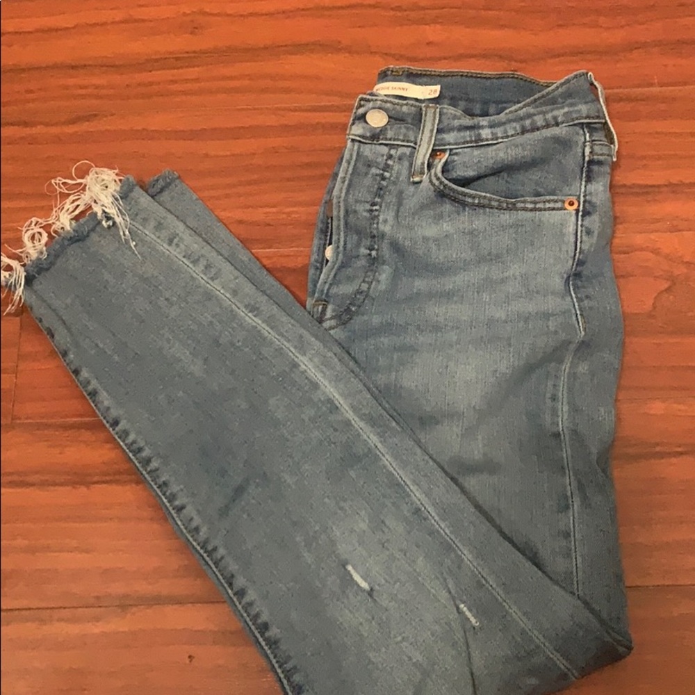 Levi’s wedgie skinny